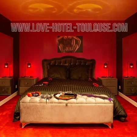 Suite Miroirs Love Hotel Toulouse Dış mekan fotoğraf